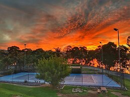 Lake Hume Resort