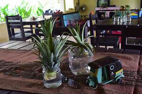 Manora Garden B & B