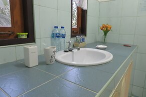 Manora Garden B & B