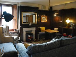 Rose And Crown