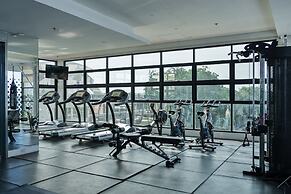 Stonehill Suites