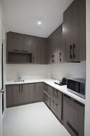 Stonehill Suites