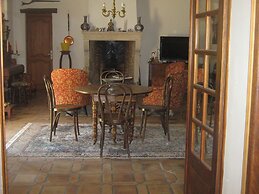 La Maison d' Hôtes de Plessis