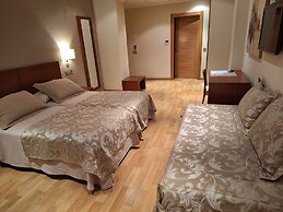 Hotel Astura