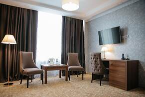Greenwich Hotel
