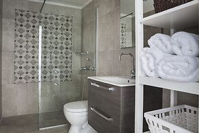 Argostoli Marina Suites