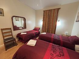 Dharma Lodge