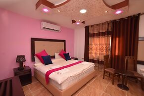 Petra Guests Hotel