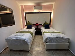Petra Guests Hotel