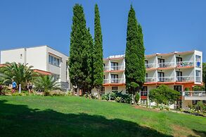 Centinera  Resort