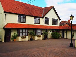 High Hedges Apartments