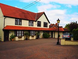 High Hedges Apartments