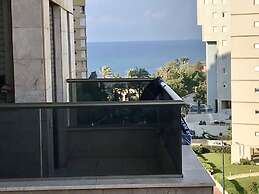 King David Apartment on the Sea