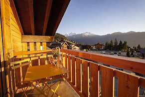 Shed HOTEL