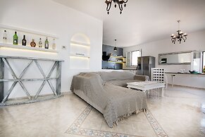 Krios Luxury Suites