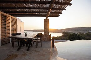 Krios Luxury Suites