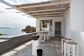 Krios Luxury Suites