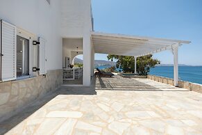 Krios Luxury Suites