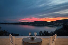 Krios Luxury Suites