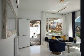 Krios Luxury Suites