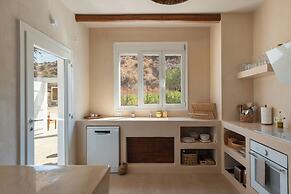 Krios Luxury Suites
