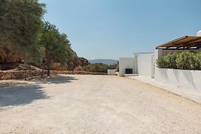Krios Luxury Suites