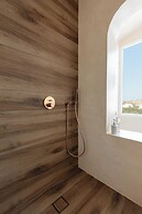 Krios Luxury Suites