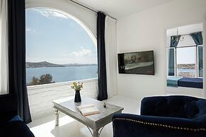 Krios Luxury Suites