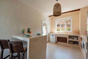 Krios Luxury Suites