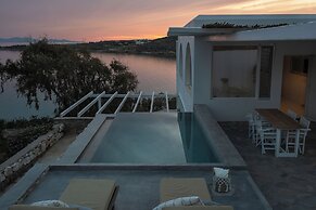 Krios Luxury Suites