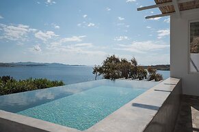 Krios Luxury Suites