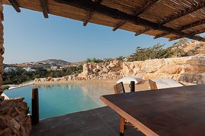 Krios Luxury Suites