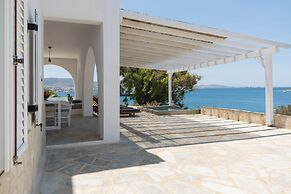 Krios Luxury Suites