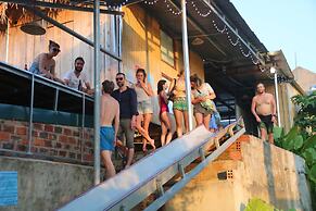 Hahaland - Hostel