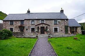 Pentre Riding Stable and Accommodation