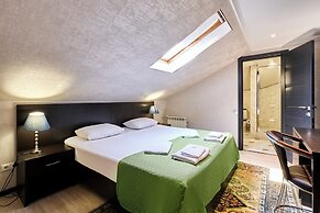 Blue Marine Hotel
