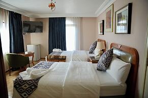 Mass Plaza Hotel