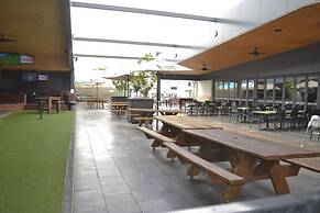 Garden Hotel
