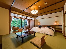 Misasa Onsen MISASAKAN