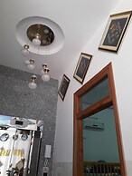 Anh Quan Hotel