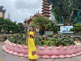 Anh Quan Hotel