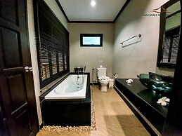 Nai Harn Grand Villa