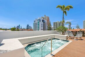 Qube Broadbeach