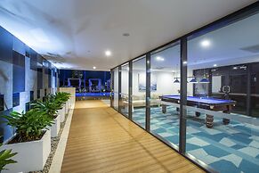 Qube Broadbeach