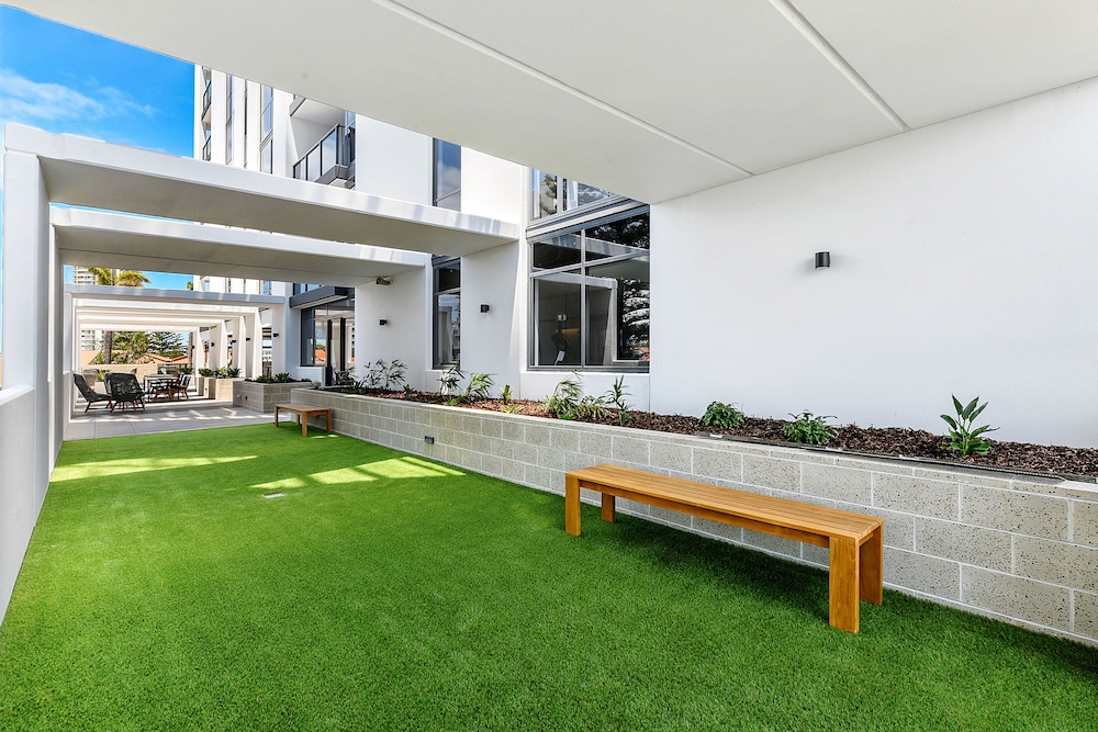 Qube Broadbeach