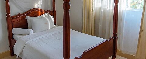 Garden Courts Hotel Masaka