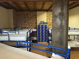 Albergue Santo Tomás de Canterbury - Hostel