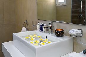 Aspasias Luxury Suite