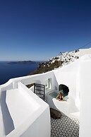 Gitsa Cliff Luxury Villa