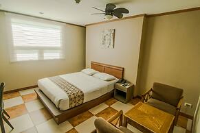 DG Grami Hotel